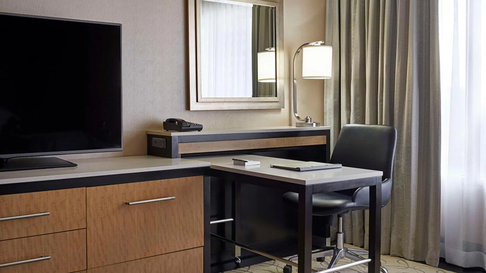 מלון Hilton טורונטו